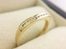 14 K Gouden Rijring 0.11 crt Briljantgeslepen Diamant