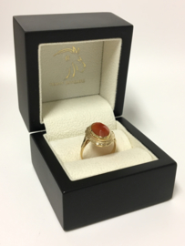 14 K Gouden Gravé Ring Facetgeslepen Carneool