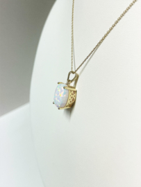 14 K Gouden Hanger Opaal Ovaal Cabochon - 1,8 cm