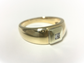 14 K Gouden Bandring 0.10 crt Prinses Geslepen Diamant H/VS1