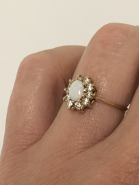 Antiek 14 K Gouden Ring Opaal / Geslepen Cubic Zirkonia