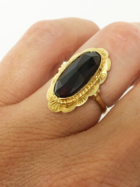 Antiek 14 K Gouden Gravé Ring Facetgeslepen Granaat