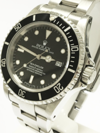 Rolex Sea Dweller 4000  -  Oyster Perpetual Date