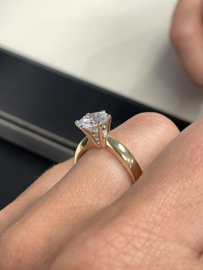 18 Karaat Gouden Solitair Ring 1.57 ct Natuurlijk Diamant F/SI2 Inclusief GIA Report