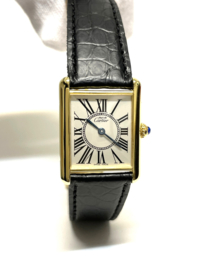 Must de Cartier Tank Quartz Opalin Roman Dial Large Model 590005 Incl 2 Jaar Cartier Garantie