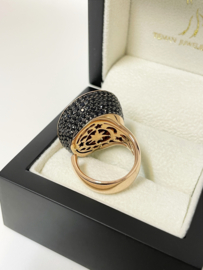 AL CORO 18 K Massief Rosé Gouden Ring 5,29 crt Briljant Geslepen Zwart Saffier - 17 g