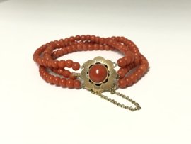 Set - Antiek 3-Rijig Bloedkoralen Collier Met  Armband Gouden Siersluiting