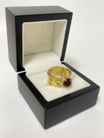 Handvervaardigd 18 K Massief Gouden Heren Bandring Cabochon Hessoniet Granaat - 15,1 g