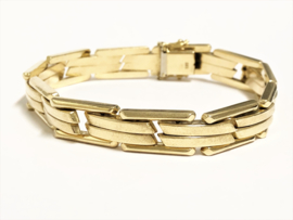 14 K Gouden Schakel Armband (Gematteerd) - 19 cm / 23,25 g