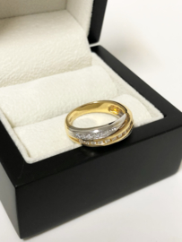 18 K Bicolor Gouden Bandring / Slag Ring 0.25 Briljant Geslepen Diamant