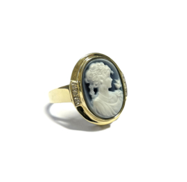 Klassieke 14 K Gouden Blauwe Lagensteen Camee Portret Ring 0.05 ct Diamant