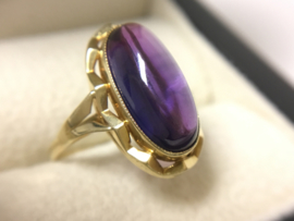 Antiek Gouden Facet Ring Cabochon Geslepen Amethyst