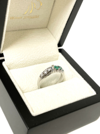 Witgouden Bijzet Ring Briljant Geslepen Diamant / Smaragd