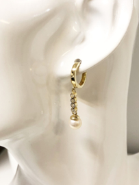 14 K Gouden Oorhangers Zirkonia / Parel