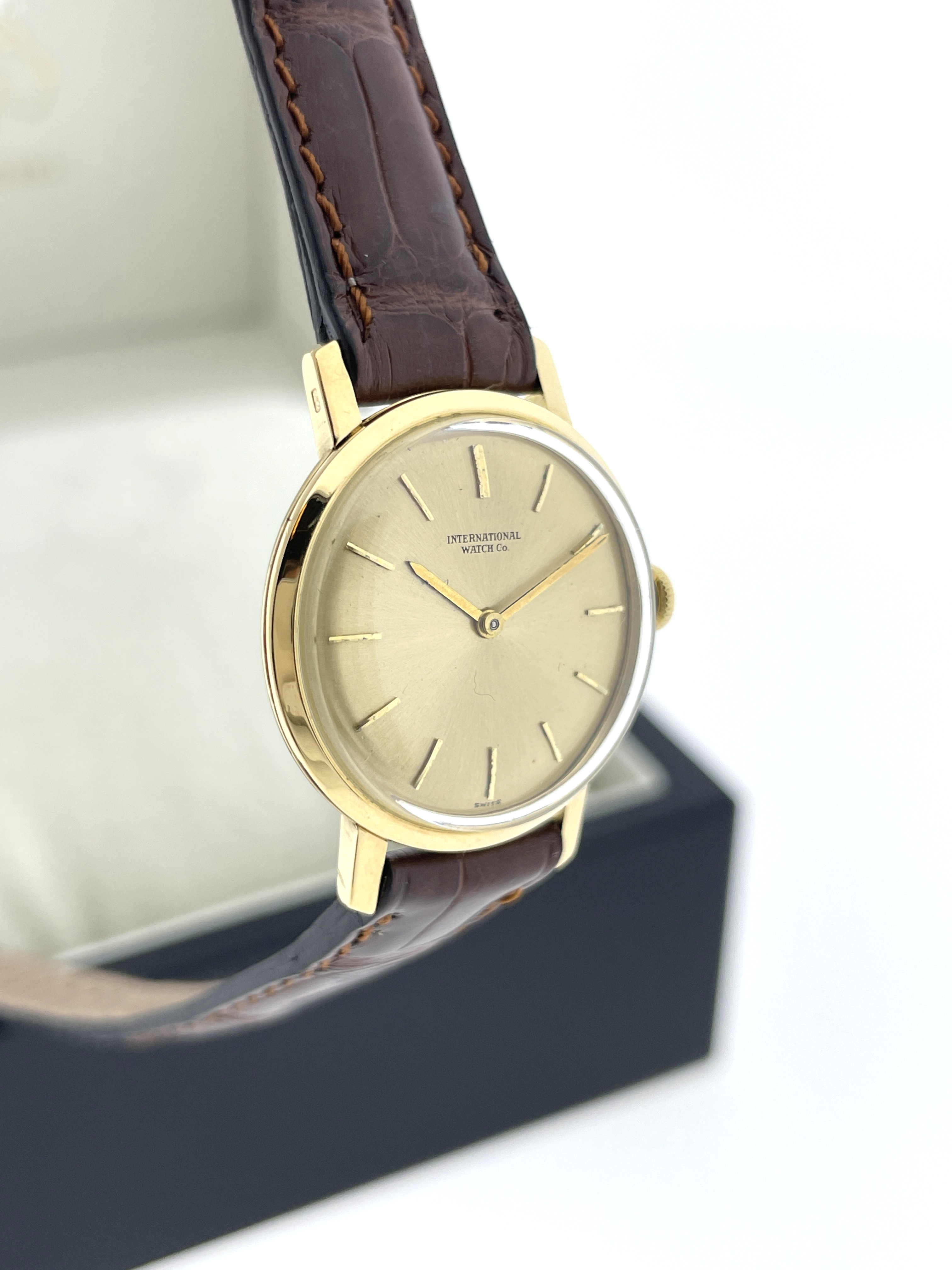 International Watch Co SWISS - IWC Vintage 18 Karaat Gouden Dames Polshorloge Jaren '60