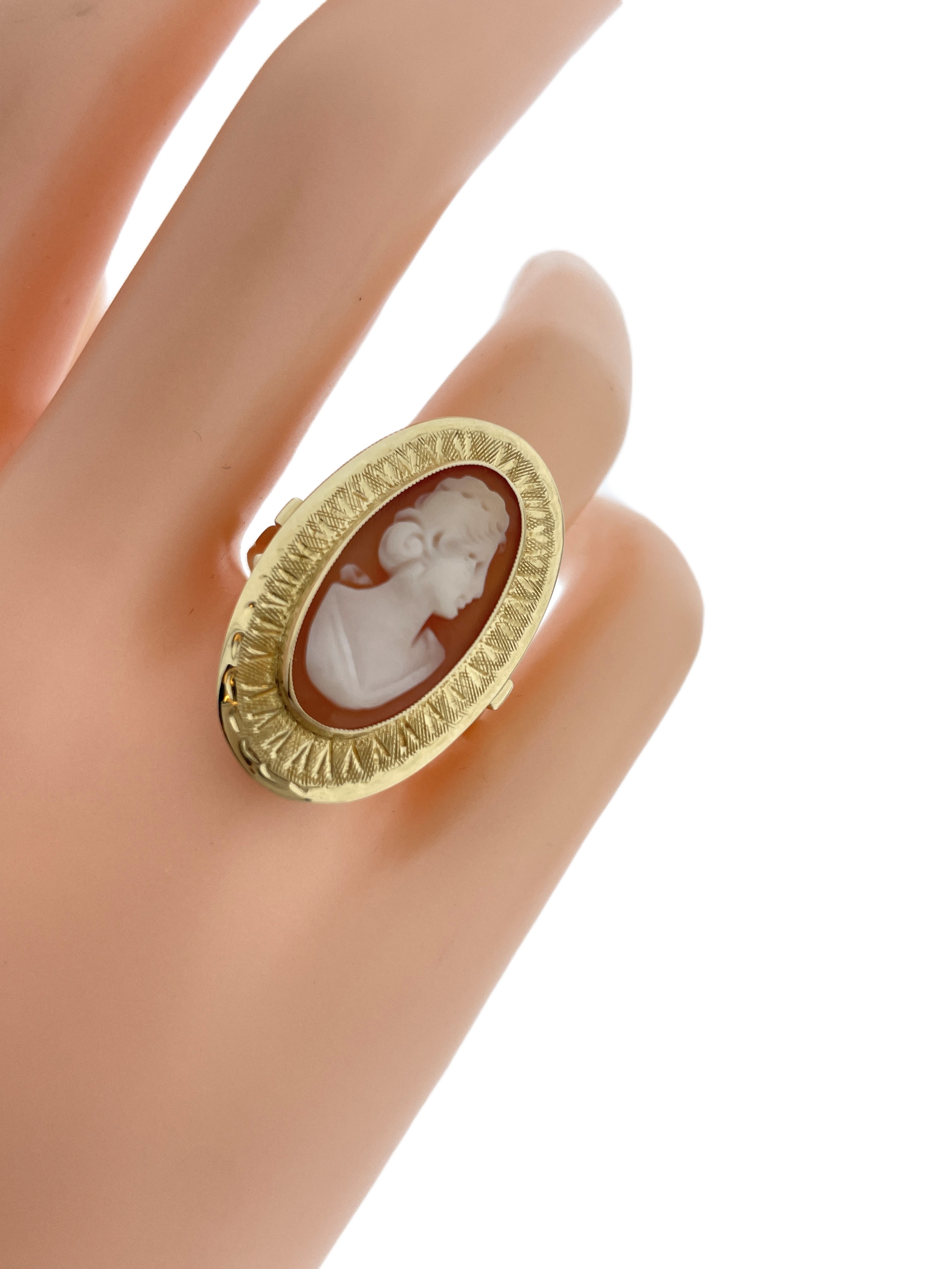 Antiek 14 Karaat Gouden Camee Gravé Ring - Ovaal / 2,8 cm