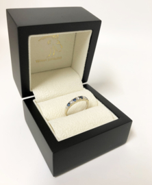 14 K Witgouden Aanschuif Bijzet Rijring Saffier / Diamant 0.10