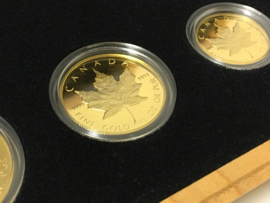 Commemorative Maple Leaf Issue - Set Gouden Maple Leaf in Cassette PROOF
