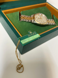 Rolex Oyster Perpetual Datejust 1601 Pie Pan 36 mm 1975 Staal / Goud - Navy Exchange Yokohoma Japan / Full Set