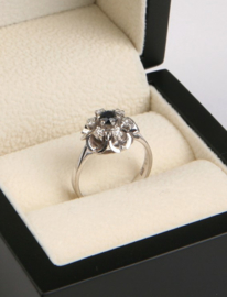 14 K Witgouden Rozet Ring Saffier / Briljantgeslepen Diamant