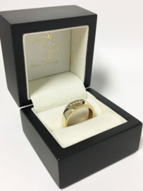 14 K Gouden Band Ring 0.18 crt Briljantgeslepen Diamant