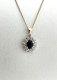 14 Karaat Gouden Entourage Hanger ca 0.35 ct Briljant Geslepen Diamant / Ovaal Gefacetteerd Saffier