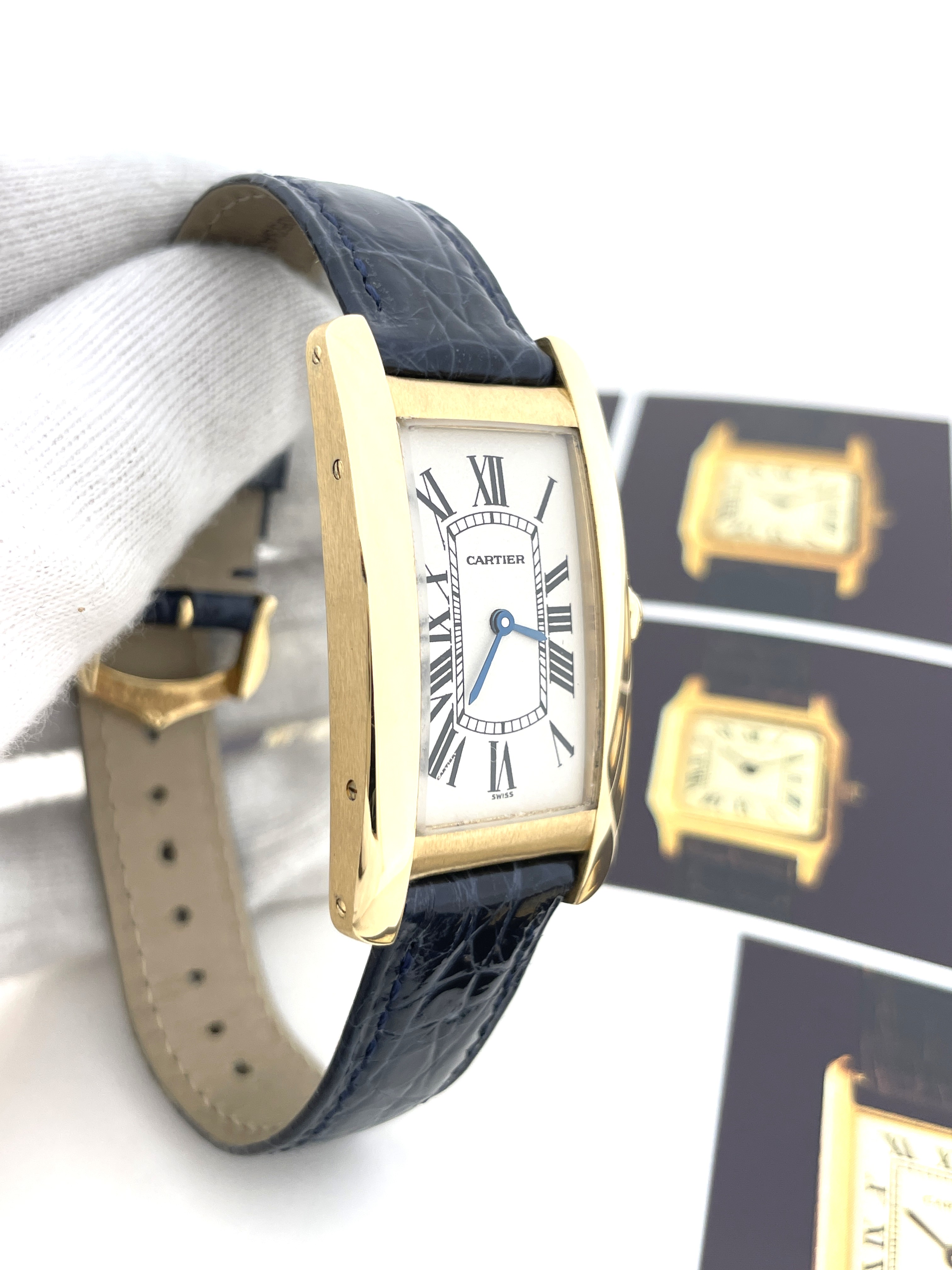 Cartier Tank Américaine Geelgoud Ref. 1720 Unisex Polshorloge - Set / 2005