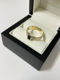 14 K Bicolor Gouden Bandring Facet Geslepen Saffier