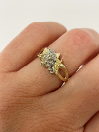 14 K Gouden Fantasie Slag Ring 0.10 ct Briljant Geslepen Diamant