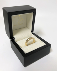 18 K Massief Gouden Bandring 0.30 crt Briljantgeslepen Diamant G / VVS1