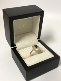 14 K Gouden Entourage Ring Blauw Saffier Briljantgeslepen Helder Zirkonia