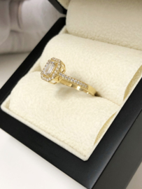 14 K Gouden Solitair Dames Ring Emerald Cut Cubic Zirkonia