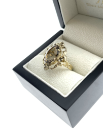 Vintage 8 Karaat Dames Ring Ovaal Gefacetteerde Rookkwarts