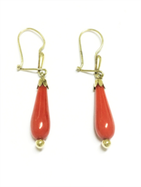 Antiek 14 K Gouden Oorhangers Bloedkoraal