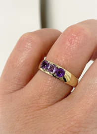 14 K Gouden Bandring Briljant en Bolsjewiek Geslepen Amethyst