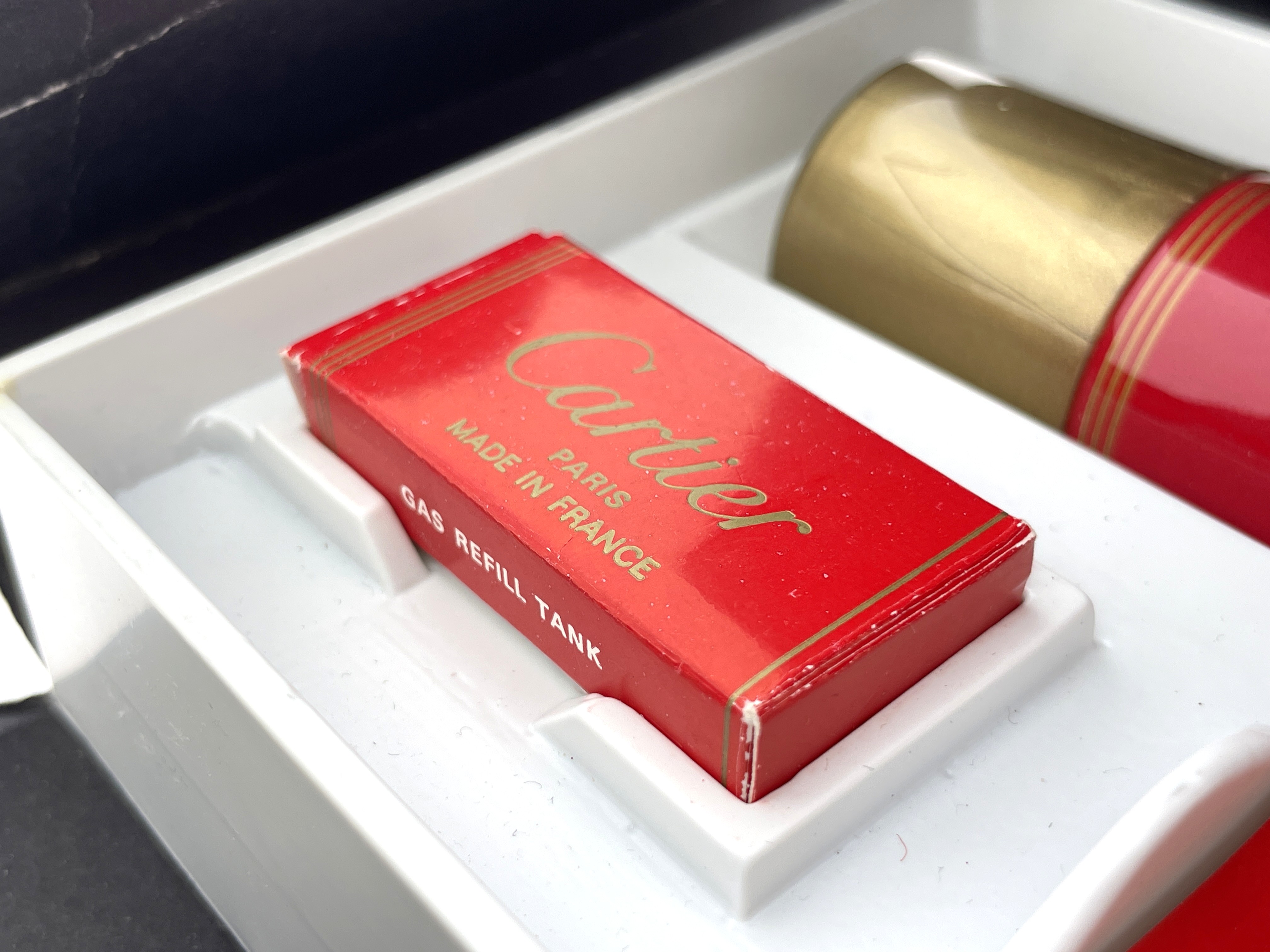 Les Must de Cartier Vintage Aansteker Vermeil Briquet Oval Shaped Striped - Full Set