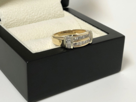 14 K Gouden Bandring ca 0.50 ct Prinses / Baguette Diamant  H / SI