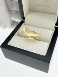Charisma 14 Karaat Massief Gouden Design Ring 0.19 ct Briljant Geslepen Diamant