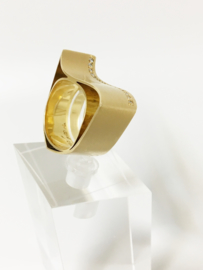 18 K Gouden Design Bandring Briljantgeslepen Diamant - 18,45 g