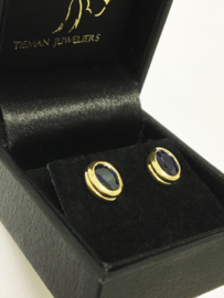 14 K Gouden Oorstekers Facetgeslepen Saffier