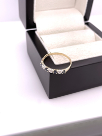 14 Karaat Gouden Aanschuifring Diamant Saffier
