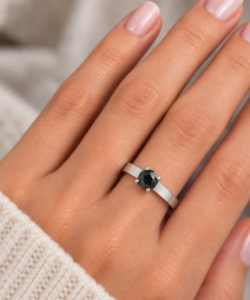 14 Karaat Witgouden Solitair Ring 1.21 ct Briljant Geslepen Zwarte Diamant