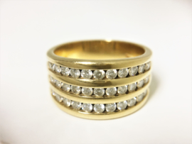 18 K Gouden Bandring 1.0 crt Briljantgeslepen Diamant Wesselton SI