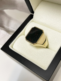 14 K Massief Gouden Heren Zegelring Model 8-Kant Heliotroop - Mt 20
