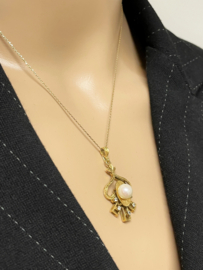 18 K Antiek Gouden Hanger Cultivé Parel / Briljant Geslepen Saffier