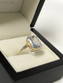 Antiek Gouden Dames Ring Emerald Geslepen Sky Blue Topaas