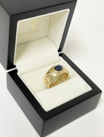 14 K Massief Gouden Band Ring Ovaal Cabochon Geslepen Blauw Saffier - 12,8 g
