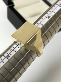14 K Gouden Heren Zegelring - Model Rechthoek / Geruwd