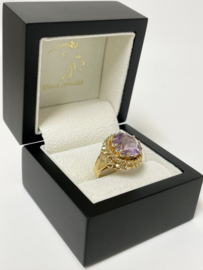 Grote 18 K Gouden Solitair Cocktail Ring ca 9 crt Briljant Geslepen Amethyst