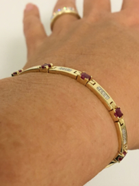 18 K Gouden Schakel Armband 0.36 crt Diamant / Prinses Geslepen Robijn